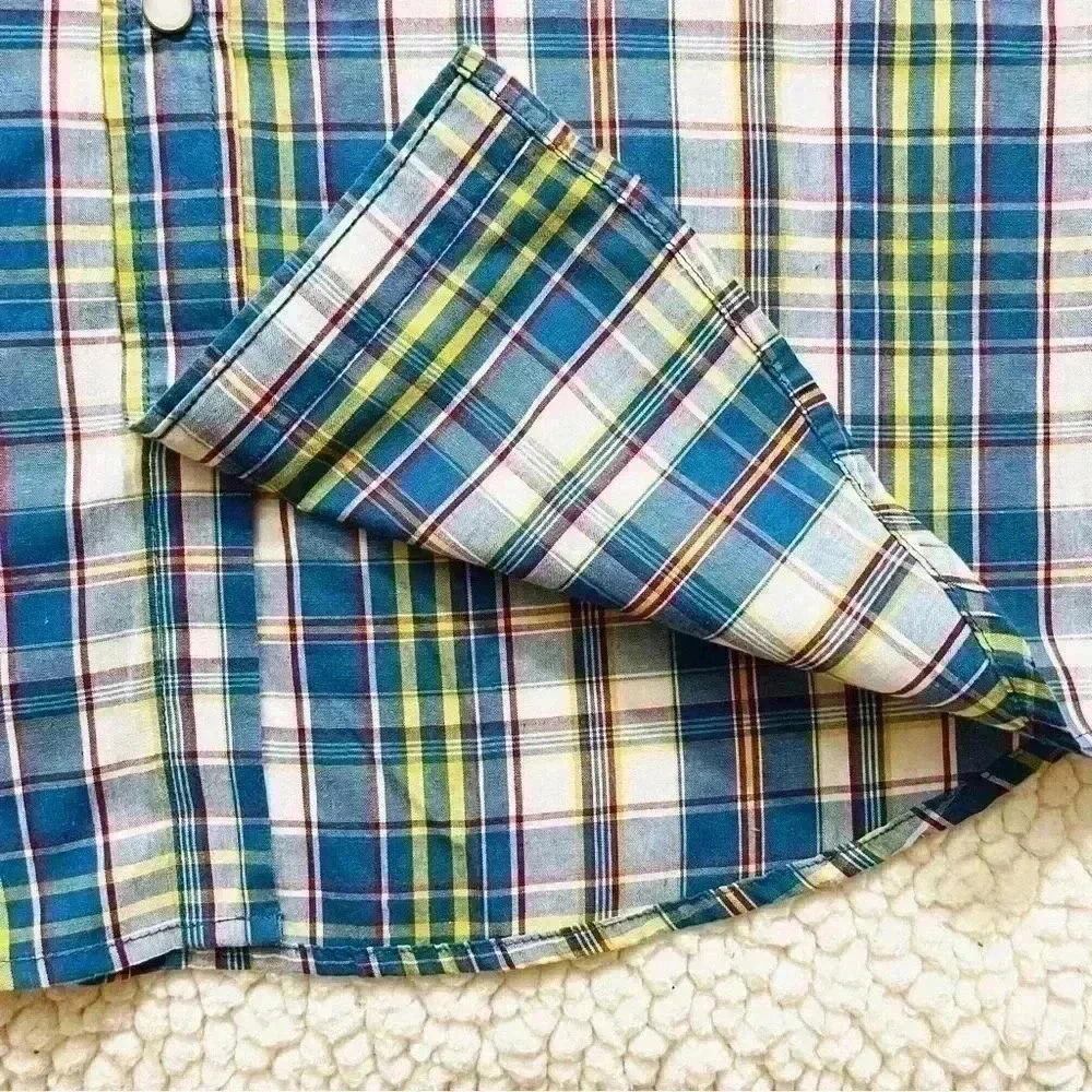 Levi's Barstow Western Short Sleeve Multi Color Checker‎ Plaid Snap Shirt Size L